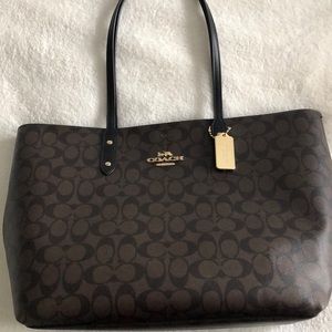 Coach tote